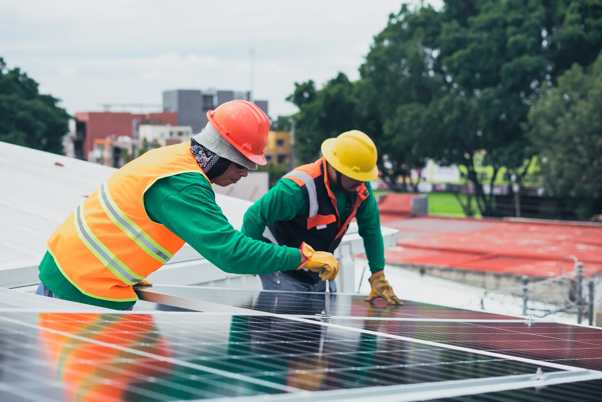 High-quality solar equipment with top-tier warranty and service